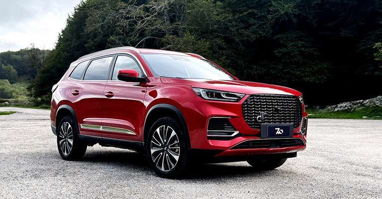 DR 7.0 Plug-in Hybrid è Tuo da 29.900 Euro, da Spazio a Torino