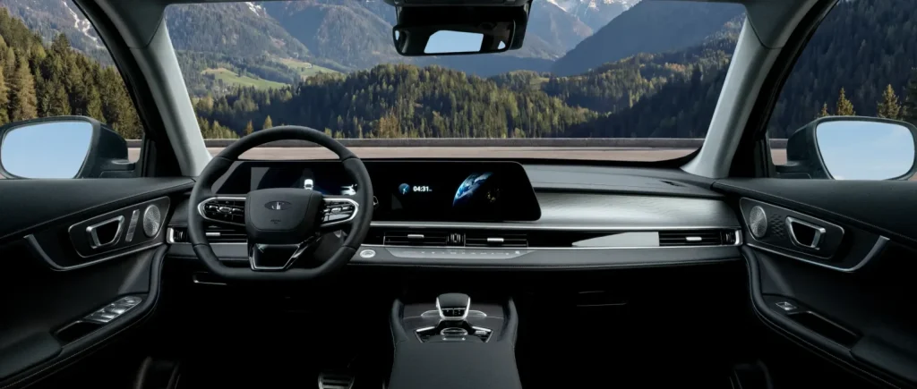 DR 7 Spazio Torino Interni